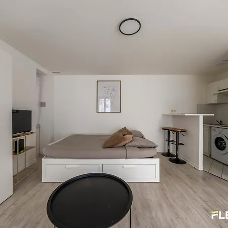 Comfortable In A Great Location 18th *